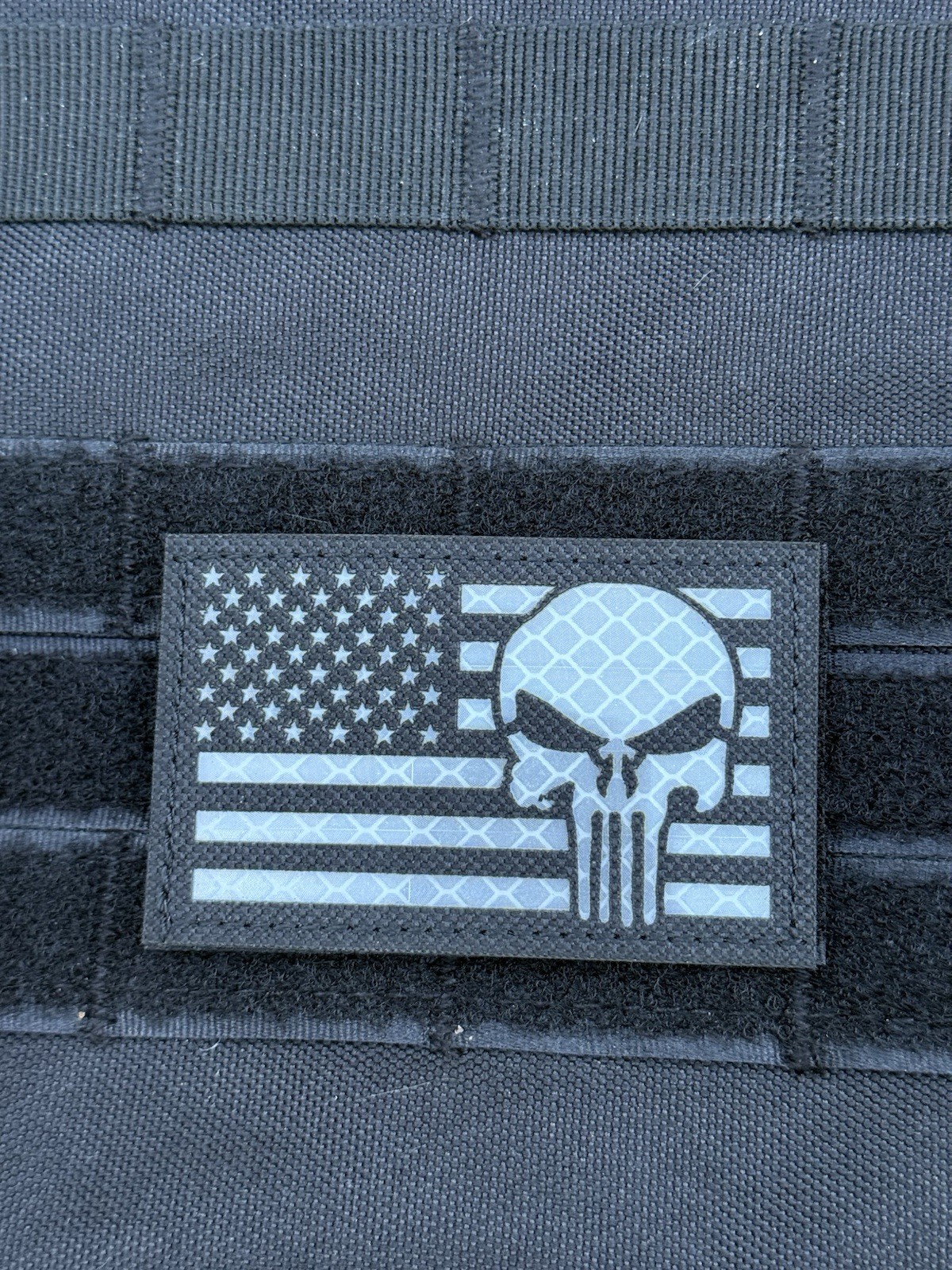 Punisher Skull IR Reflective USA Flag Patch tactical laser Hook Loop White