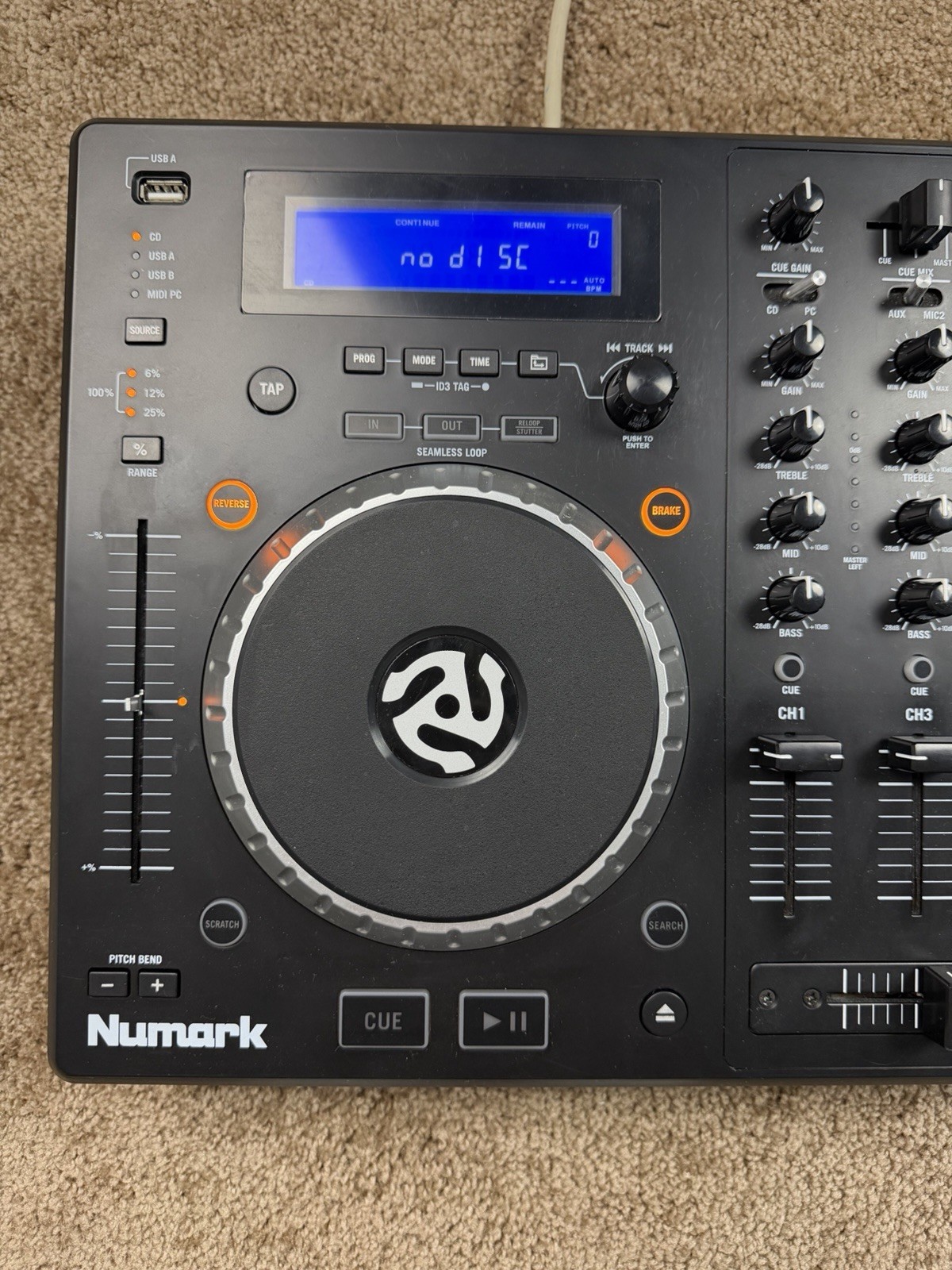 Numark MIXDECK EXPRESS DJ Controller