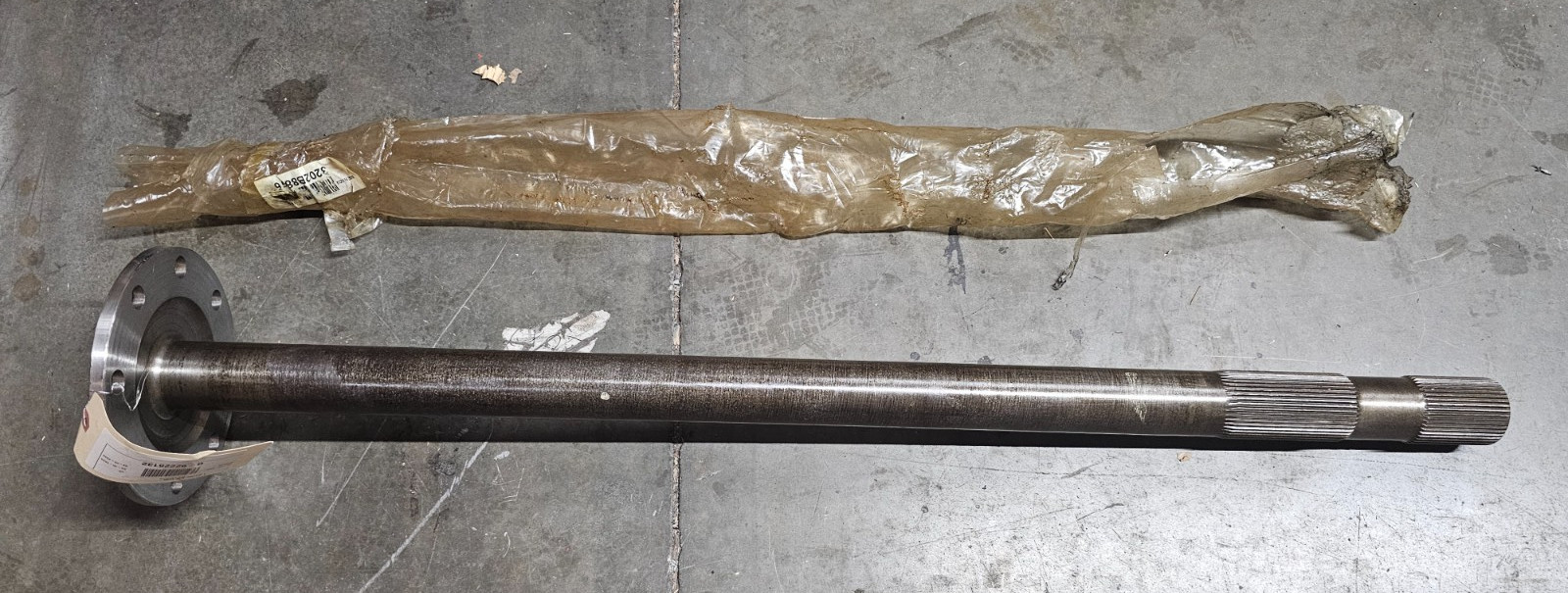 Drive Axle Shaft Assembly, 7.00 in. Bolt Circle Diameter, 2.25 in. Body Diameter