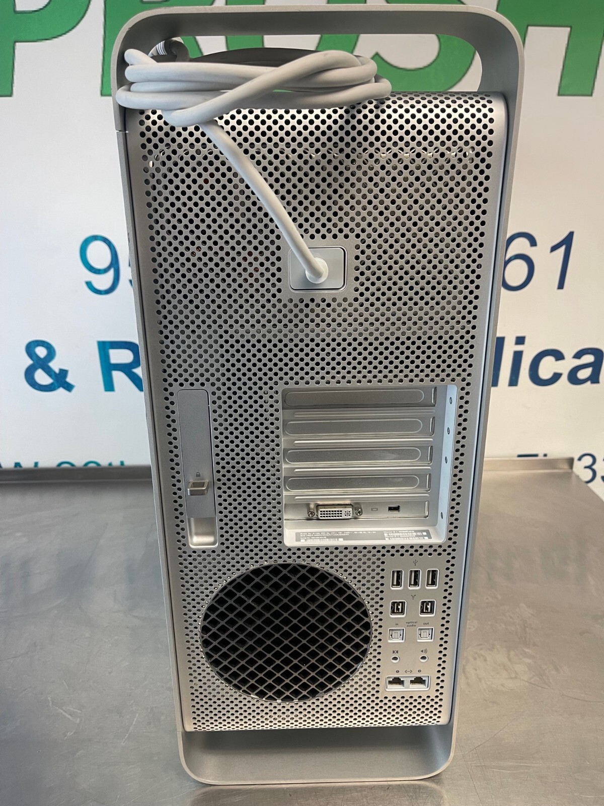 Apple Mac Pro/2 Desktop A1289- EMC: 2314 No OS