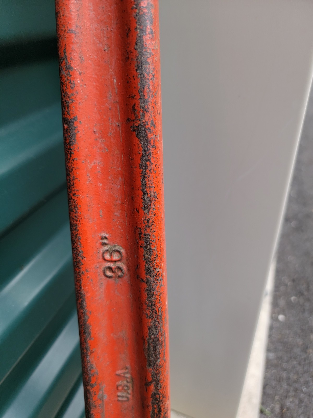 Ridgid 36 in Heavy Duty Pipe Wrench