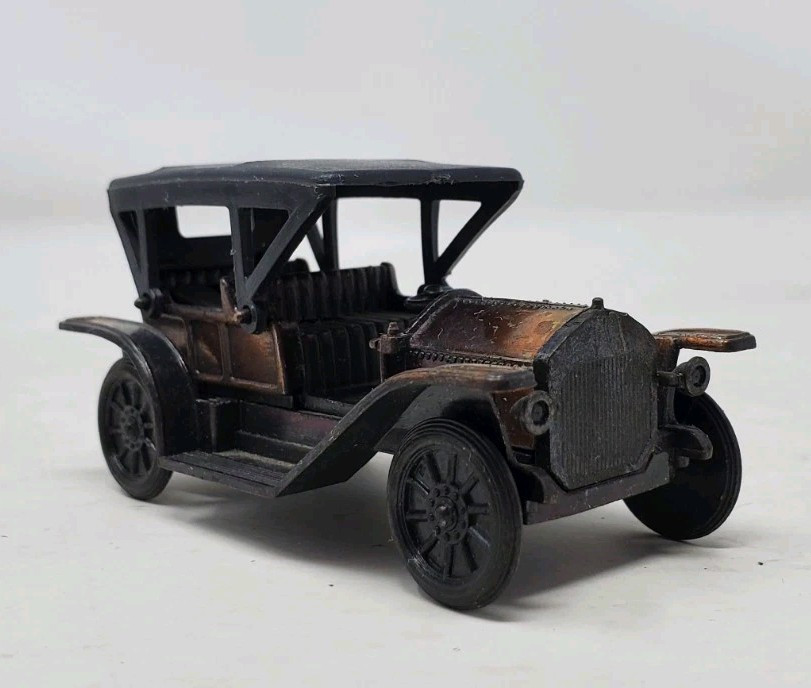 Vintage Metal Die Cast 1906 Rolls Royce Pencil Sharpener Hong Kong 3.25"L