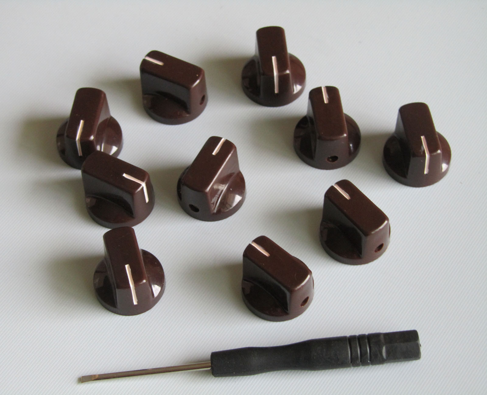 10x Guitar AMP Effect Pedal Knobs Davies 1510 Style Pointer Knob Set Screw Brown