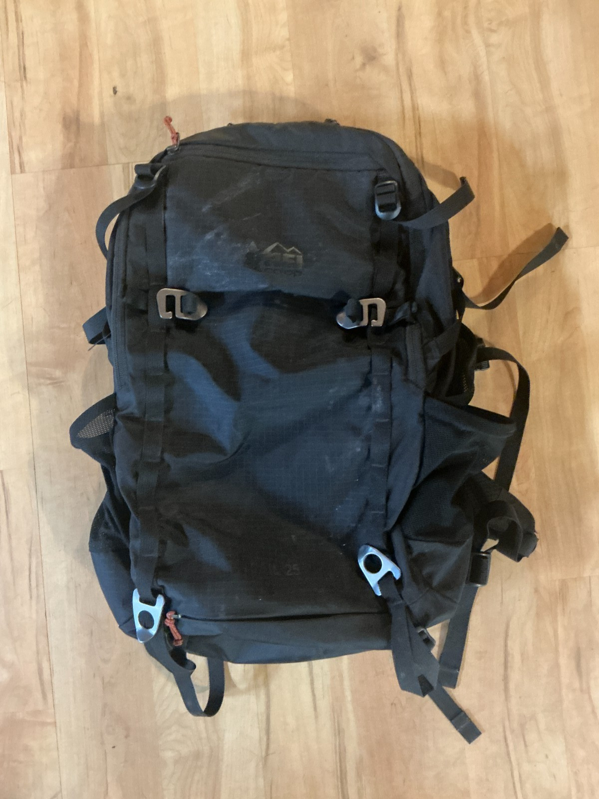 REI Co-op Trail 25 Pack Backpack Black