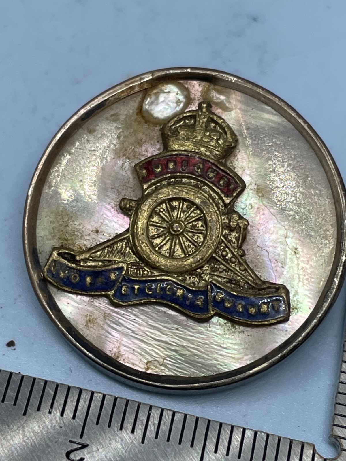 Royal Artillery - British Army Sweetheart Brooch with Mother of Pearl Backing