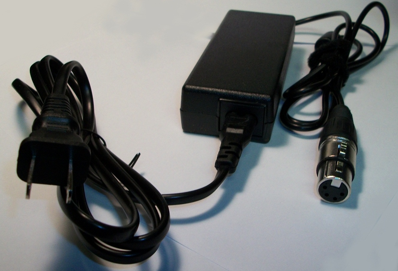 15V  Power Supply Adapter for Lilliput Q15 / Q17 / Q23 / Q24 Q31 Studio Monitors