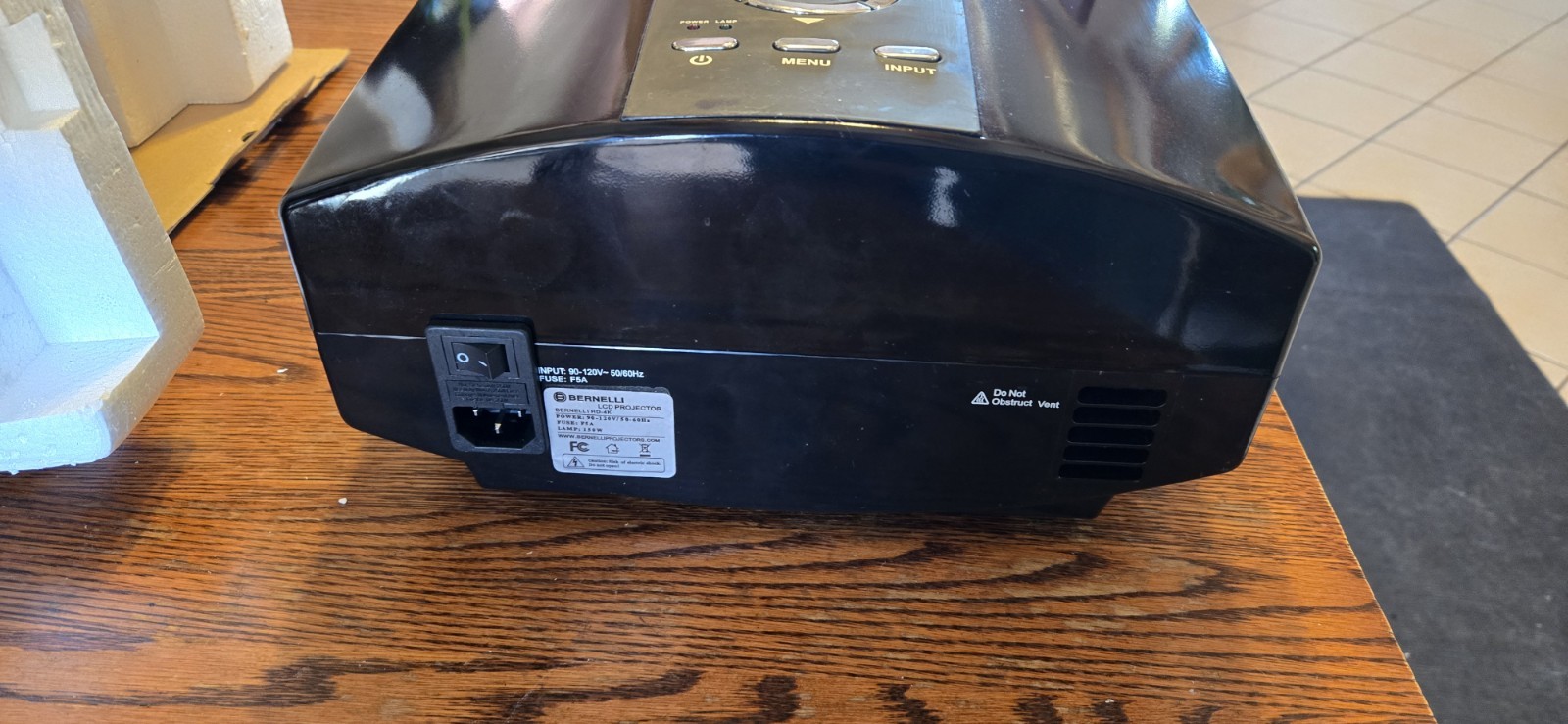 Bernelli Multimedia LCD Projector Model HD- 4K Works But READ!