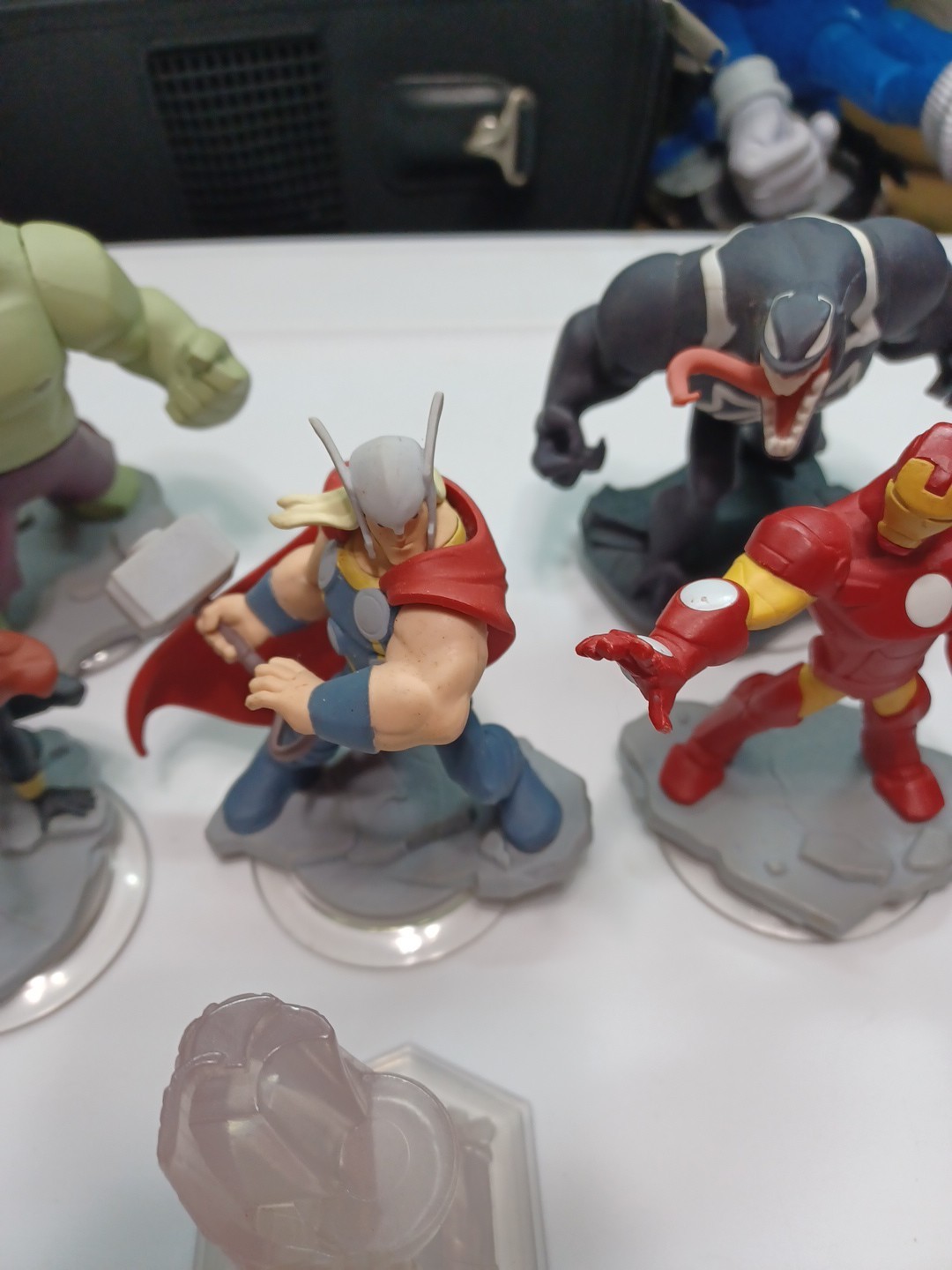 Disney Infinity 2.0 Avengers 7 Figures