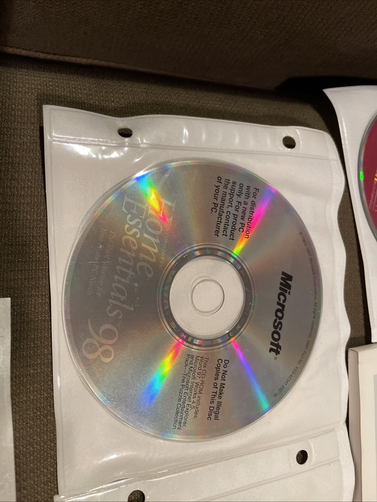 Vintage Microsoft Lot, Windows 95, Manuals, Other Microsoft Discs