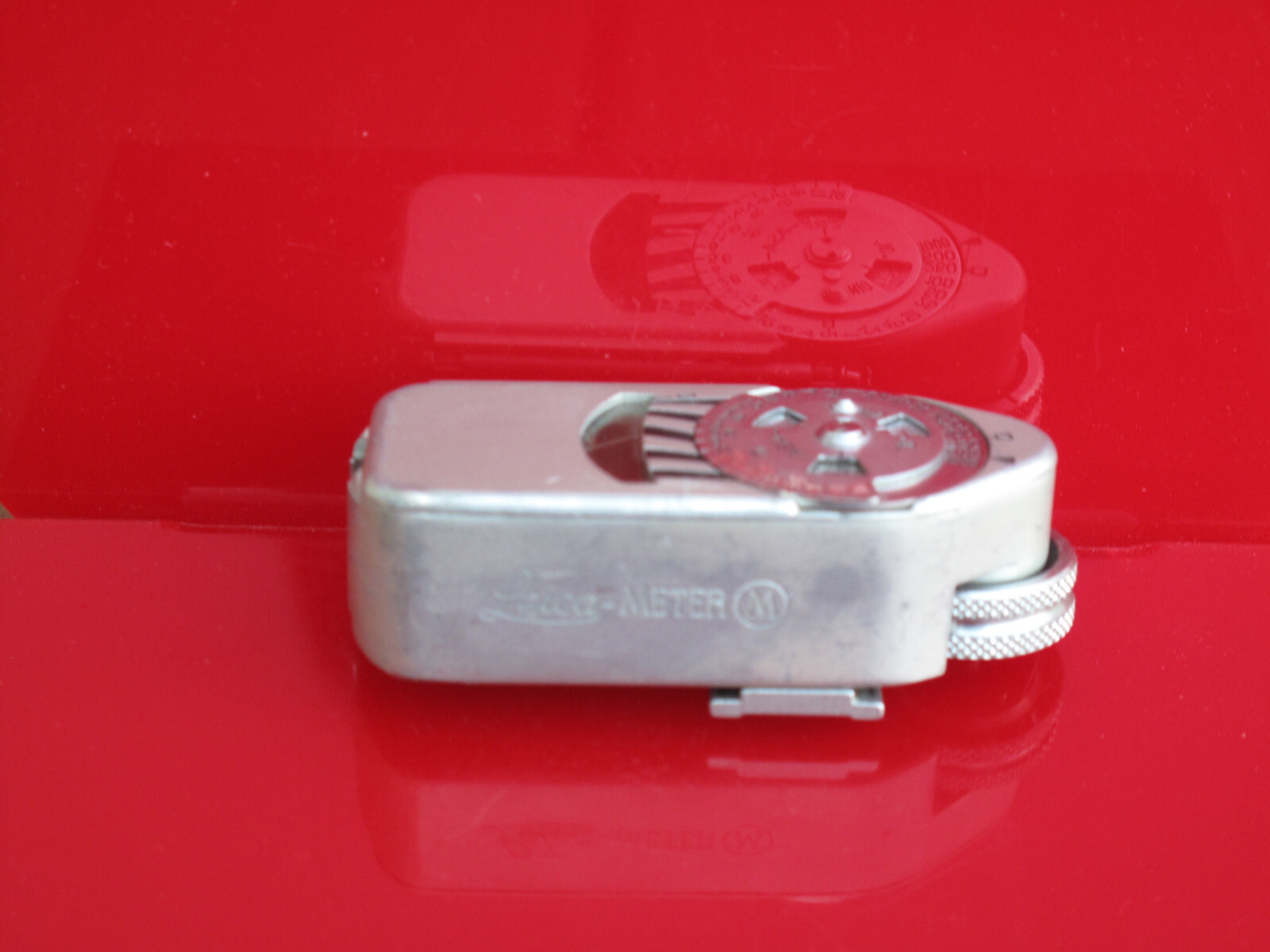 Leica meter M, responsive to light,  US SELLER "LQQK"