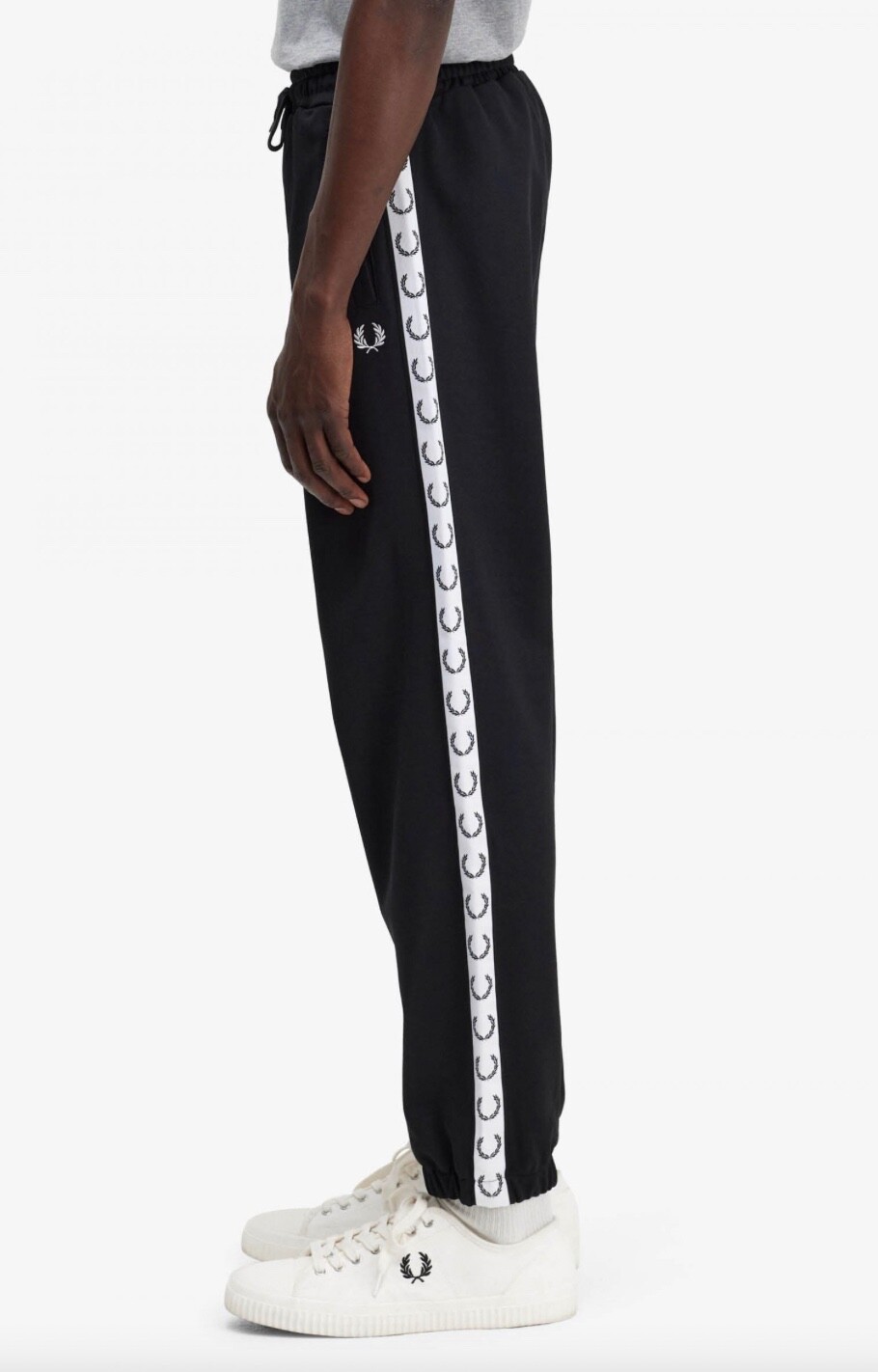 Fred Perry - T4620 - Logo Track Pants in Black - Size S - MSRP $110.00 - BNIB