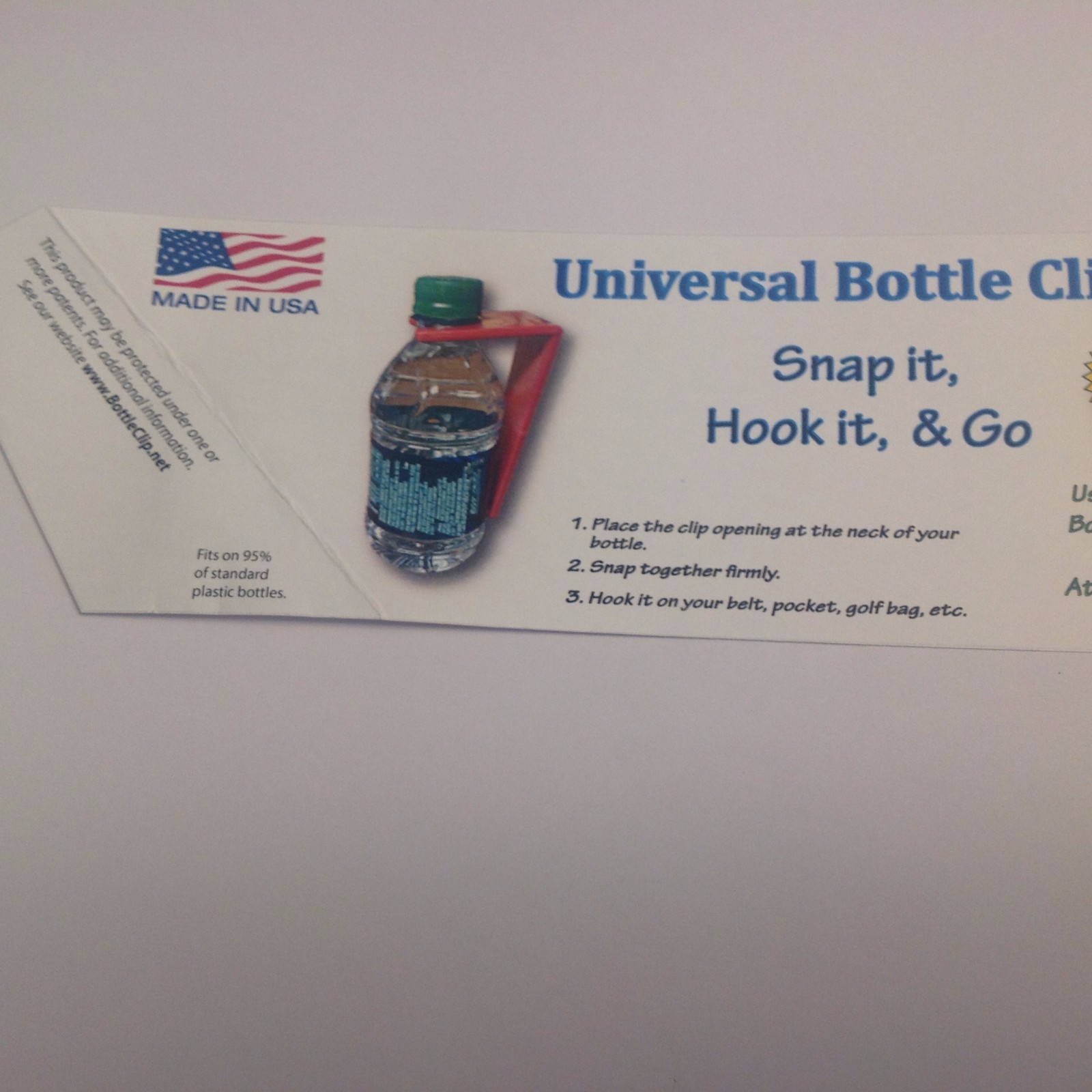 NEW UNIVERSAL BOTTLE CLIP USE 4  HIKING, GOLFING, THEME PARKS, BOATING, WALKING