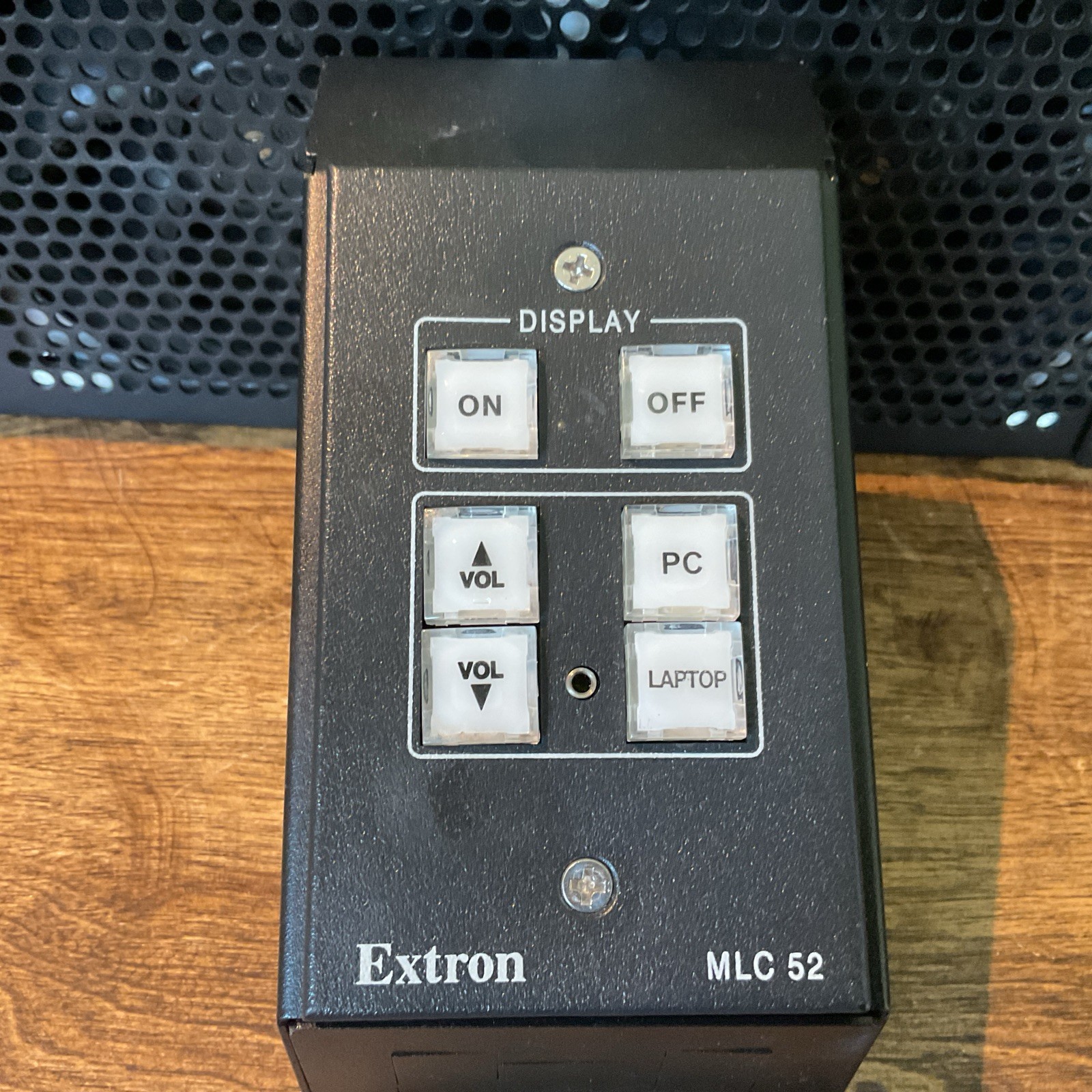 EXTRON 21-058-00LF MLC 52 REV.D CONTROL DISPLAY  WALLMOUNT