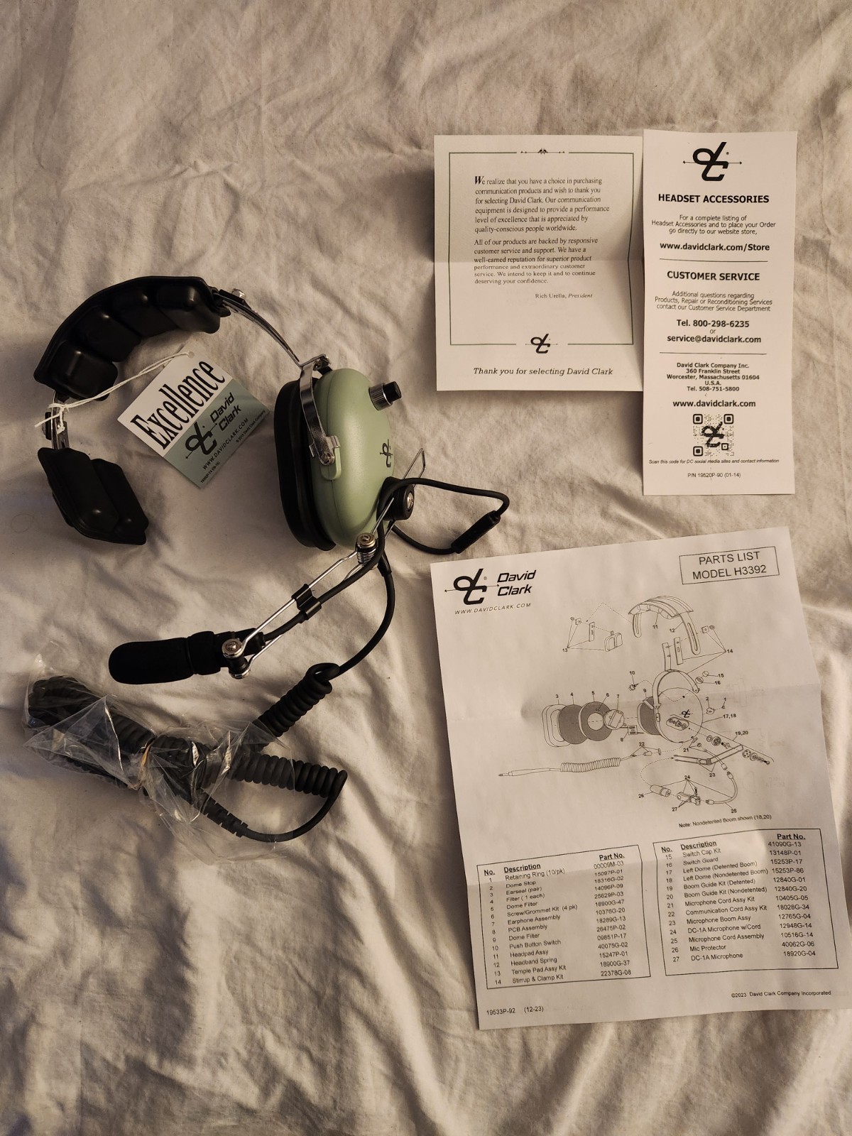 David Clark - H3392 Single Ear Aviation Headset w/ Microphone & PTT Switch