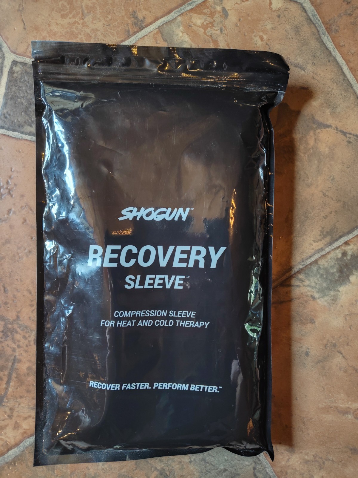 Shogun Recovery Sleeve Compression Sleeve Large Black Heat Cold Therapy Reusable
