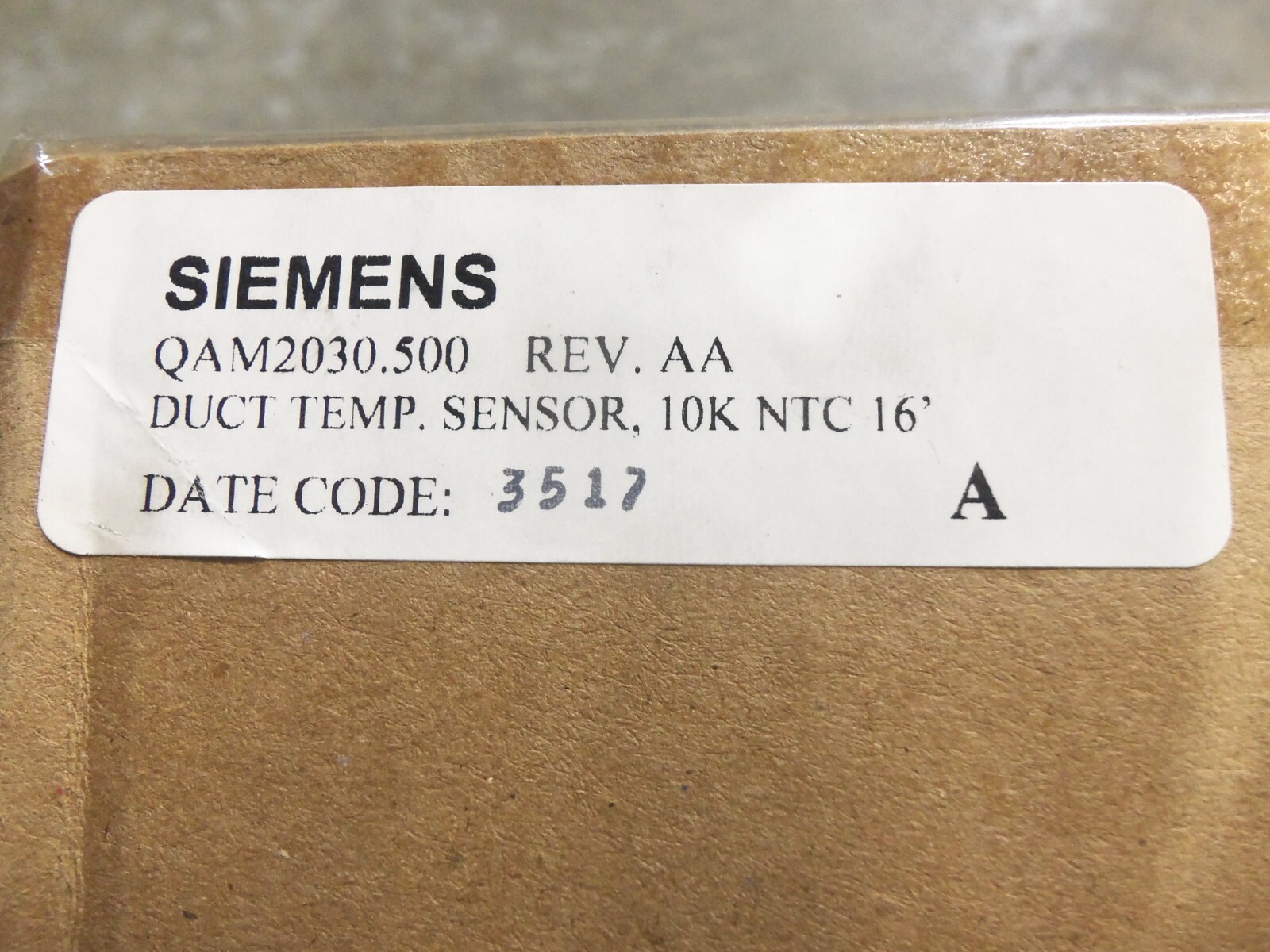 New Siemens QAM2030.500 Duct Point Temperature Sensor