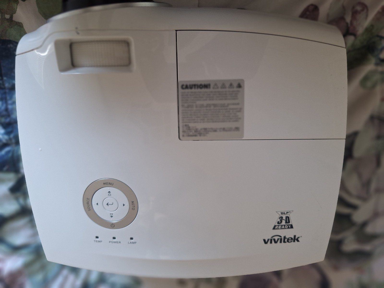 Vivitek D910HD DLP 3D Ready Projector No REMOTE