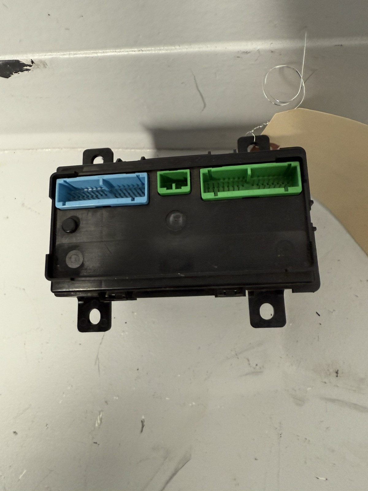 21720493-P02 VOLVO VNL CAB CONTROL UNIT MODULE 3683510