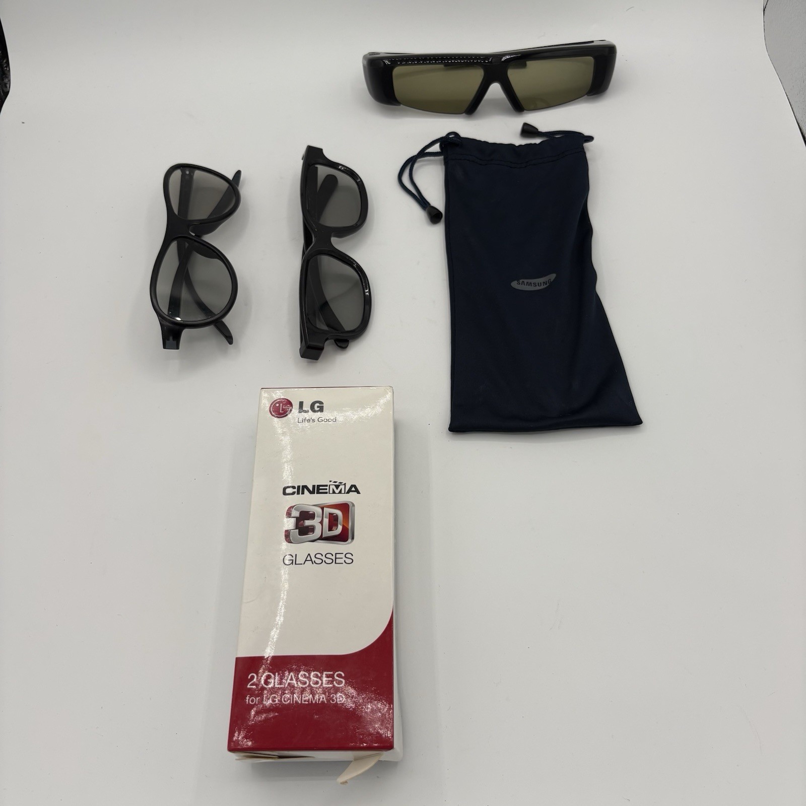 Set of 5 3-D Movie Glasses (1) Samsung (2) New In Box LG  (1) Real D (1) Used LG