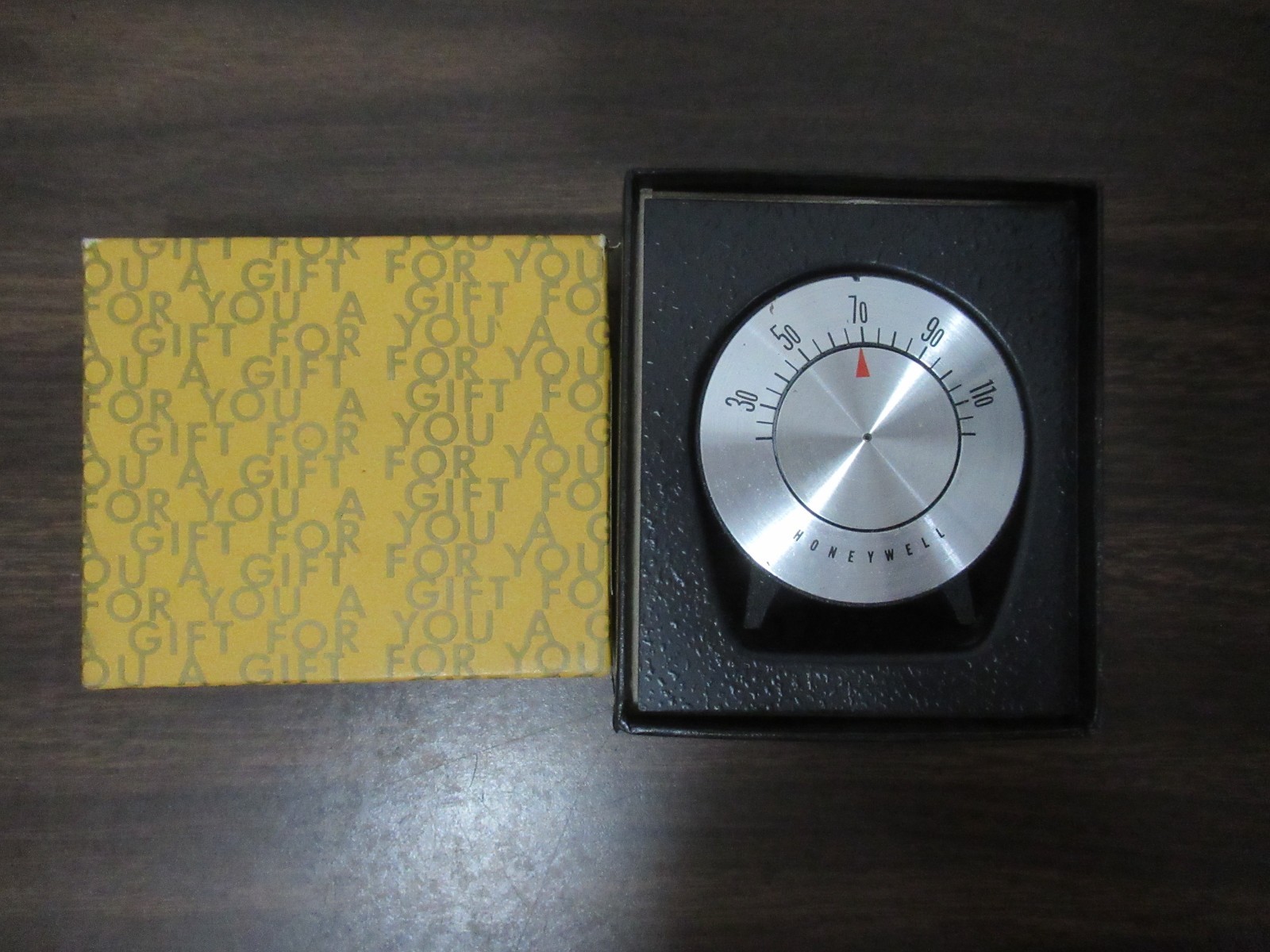 Vintage Honeywell Desktop Thermostat in box NICE