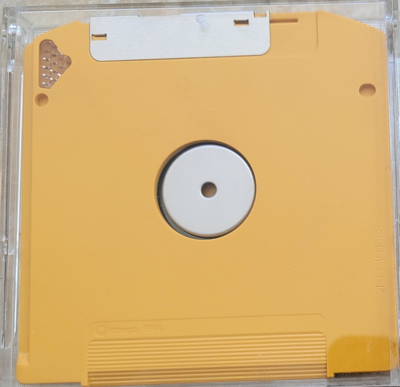 IOMEGA PC100 Zip Disk for Windows and Macintosh, Yellow