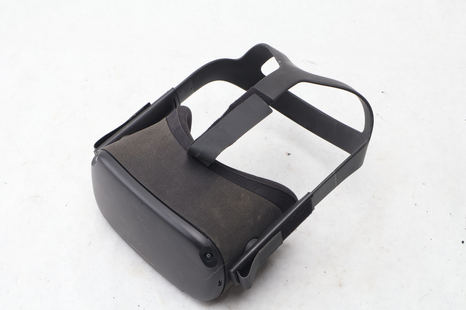 Oculus Santa Cruz Dev Kit GM-E Standalone VR Headset Rare