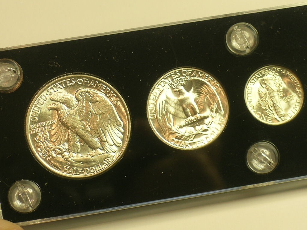 1944 Brilliant Uncirculated Coin Year Set - Capital Holder