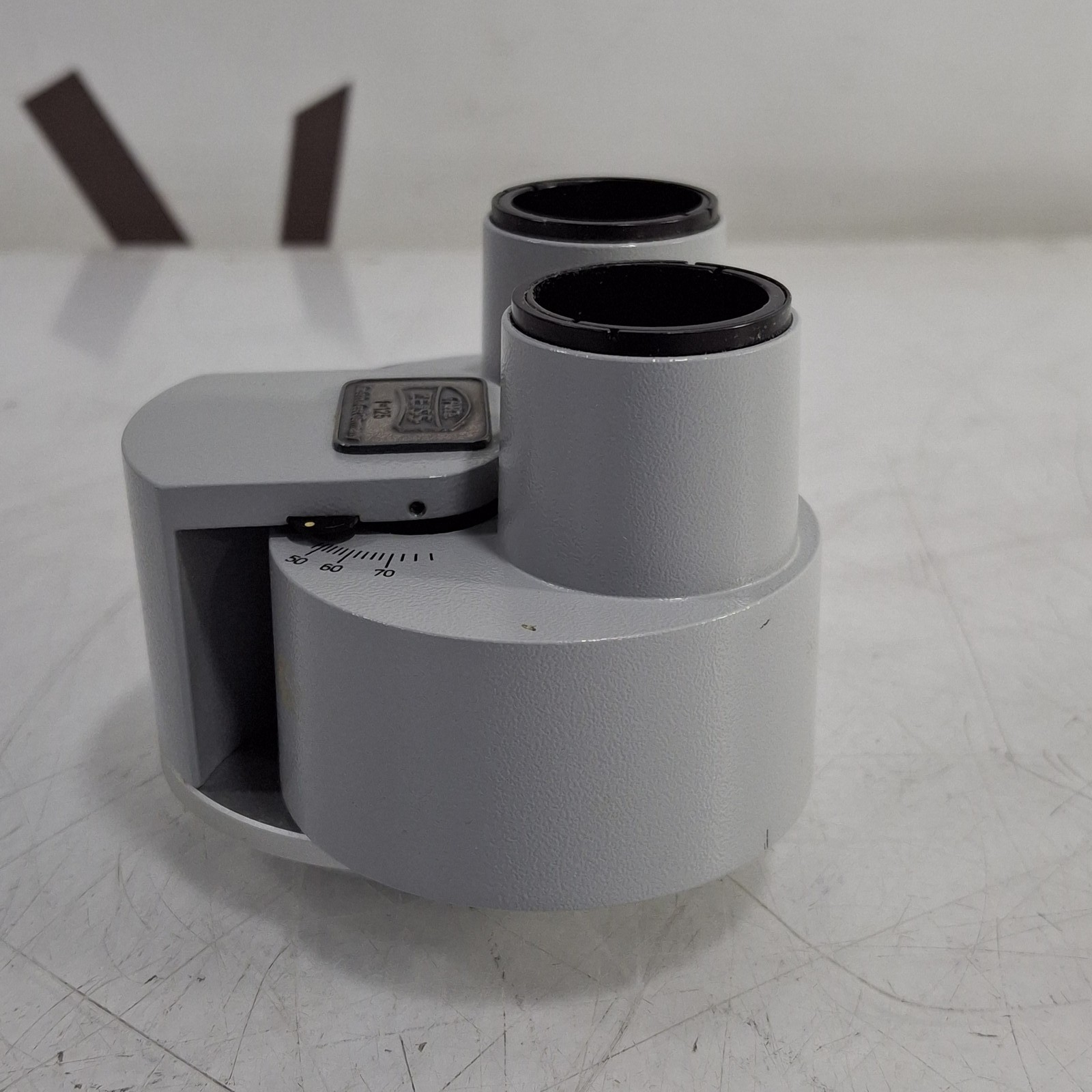 Carl Zeiss F 125 Optics