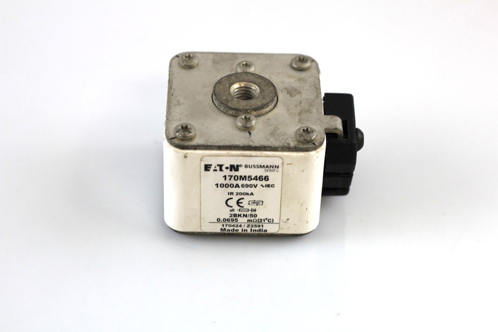 Lot of 2 Eaton BUSSMANN 170M5466 1000A 690V High Speed Fuse