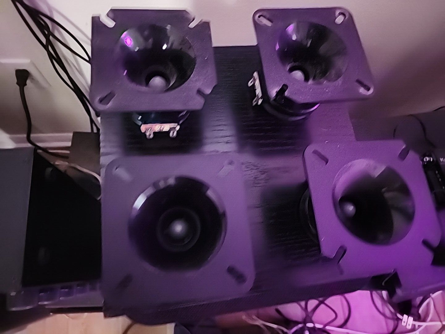 cerwin vega replacement  1 Tweeter from BSR DR155R Speaker.   Tested and works.