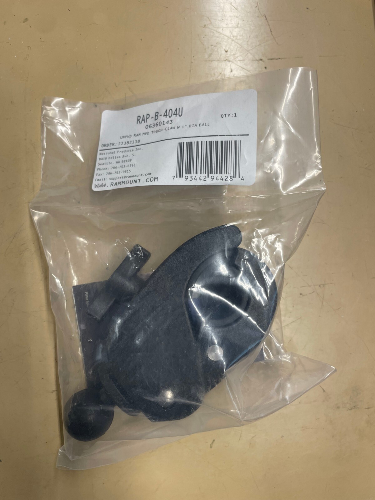 RAM Mount 0636-0143 RAPB404U Medium Tough-Claw™ with 1" Diameter Rubber Ball
