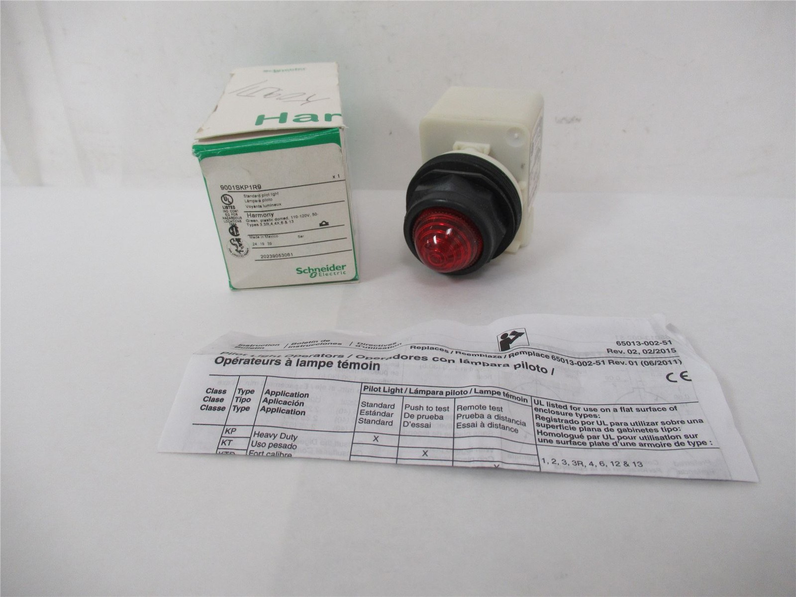 248772 New In Box; Schneider 9001SKP1R9 Pilot Light 30mm 120VAC Red