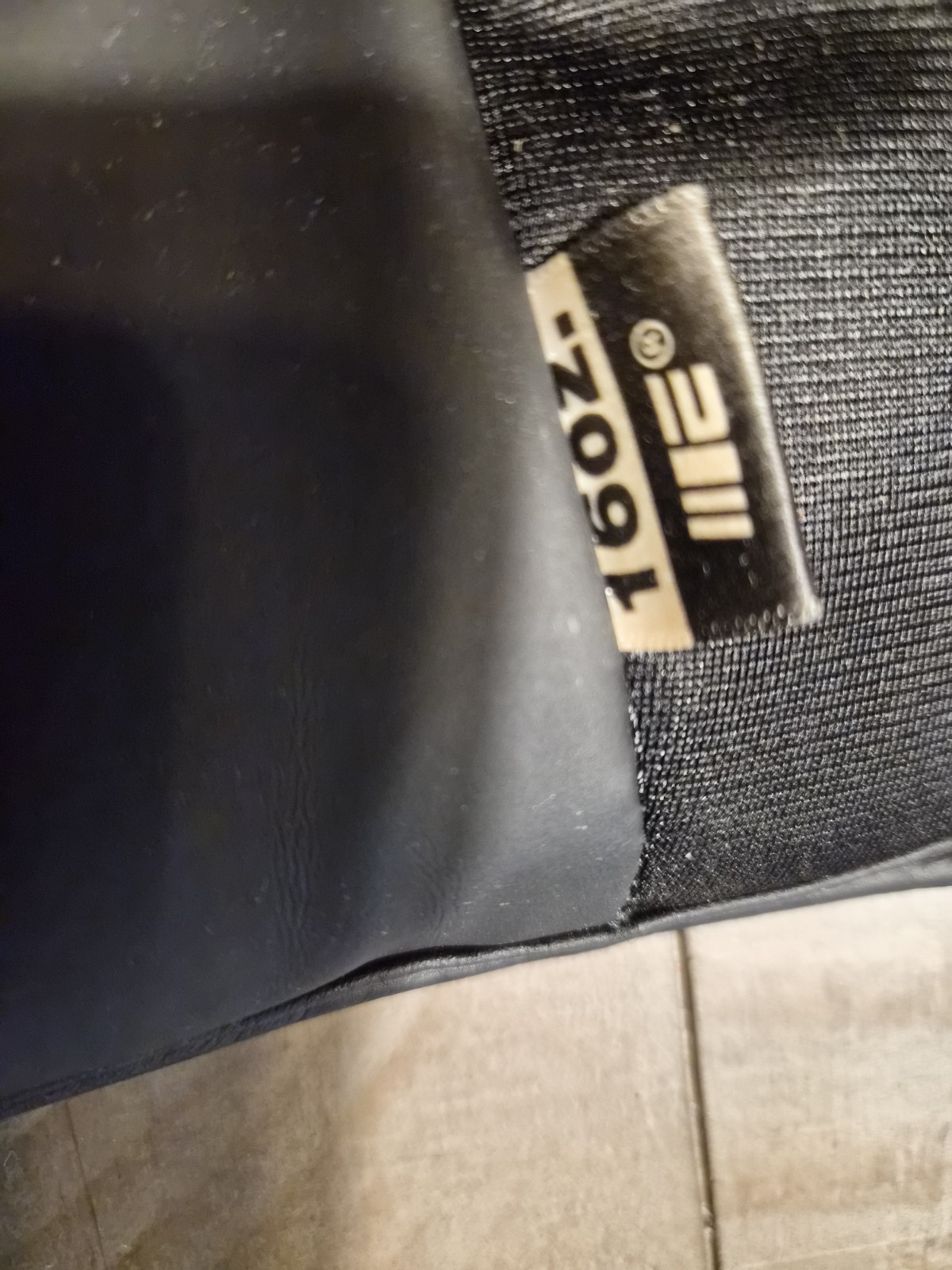 Engage Boxing Gloves 16oz Used