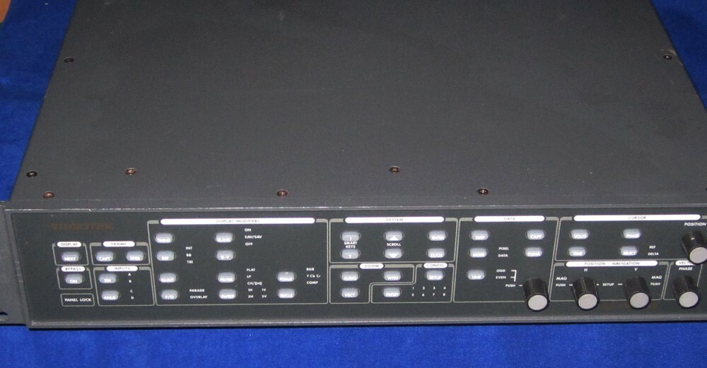 Videotek VTM-440 HD/SD On-Screen Multiformat Television Signal Monitor AS IS