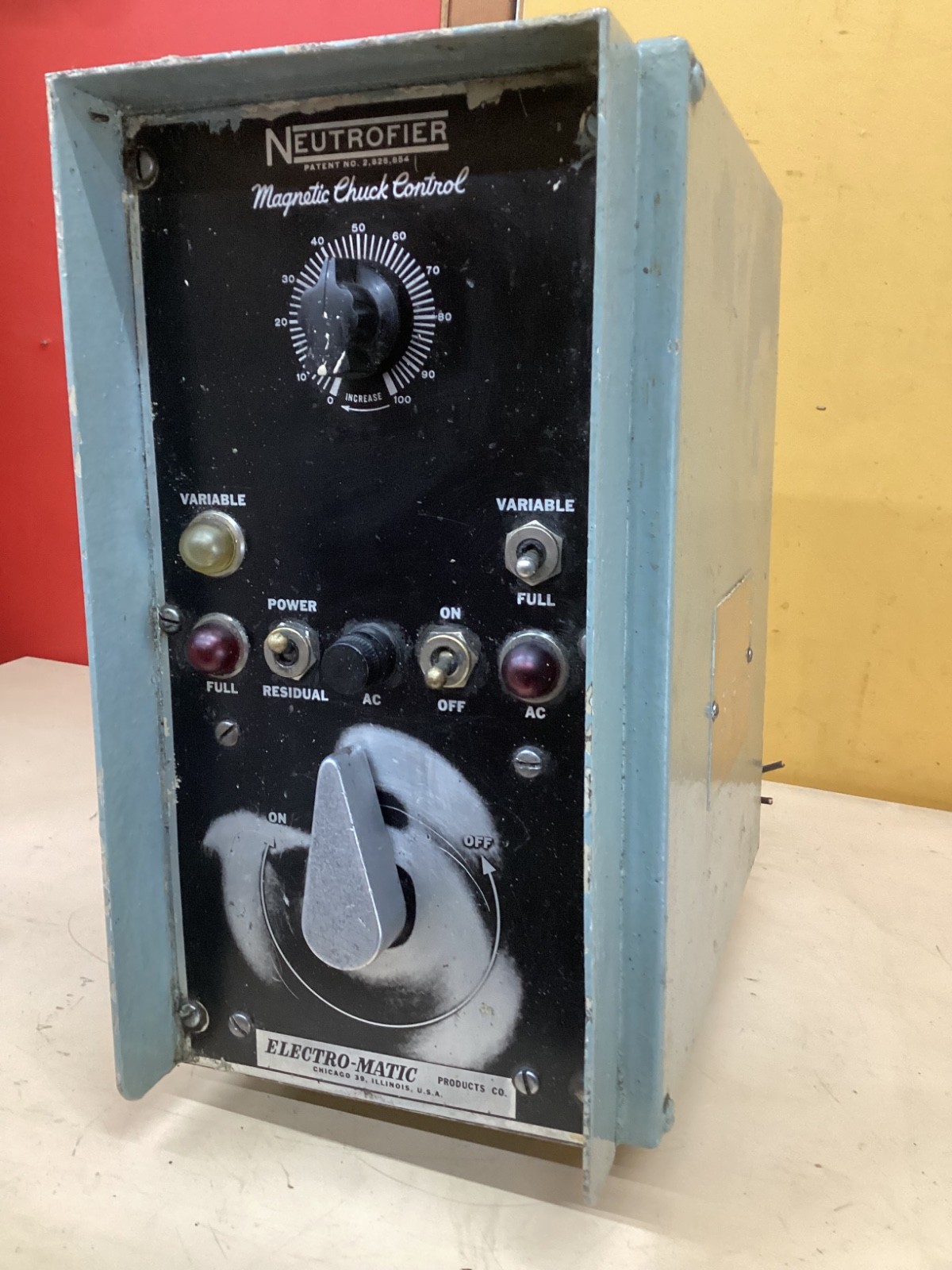 Neutrofier Magnetic Chuck Control 1NR80B NRVS4B Variable/Residual 115/230VAC