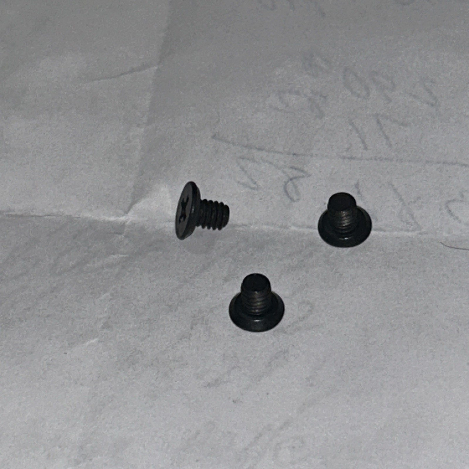 1200 8/32 Undercut Screw