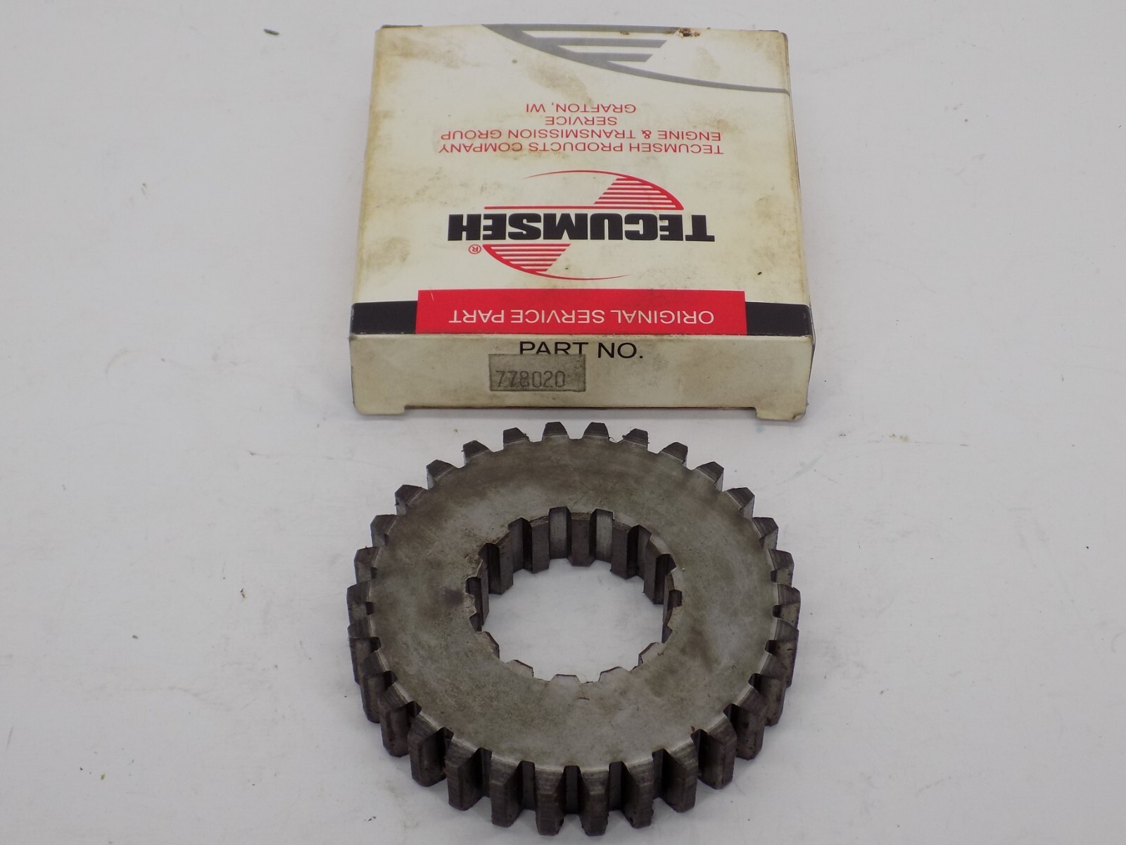 GENUINE Tecumseh NOS OEM gear 778020