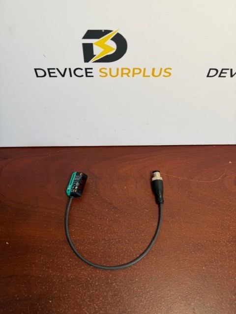 PepperL + Fuchs 267075-100038 / OBD1000-R100-2EP-IO-0.3M-V1 Photoelectric Sensor