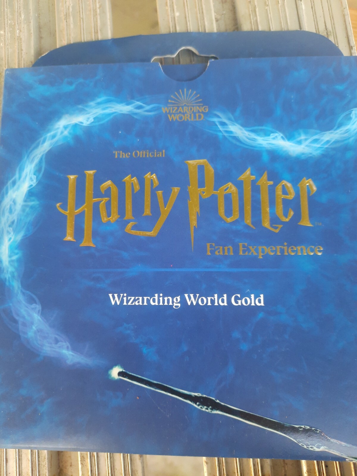 The Official Harry Potter Fan Experience: Wizarding World Gold Gift Box-SEALED
