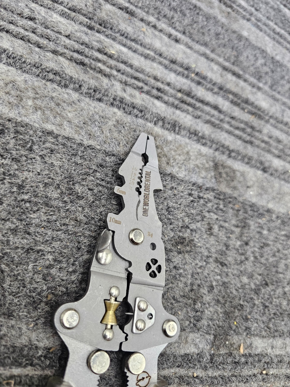 (QTY 2) Multifunctional 18-in-1 Ｗire Stripper Foldable Wire Stripper Plier Tool