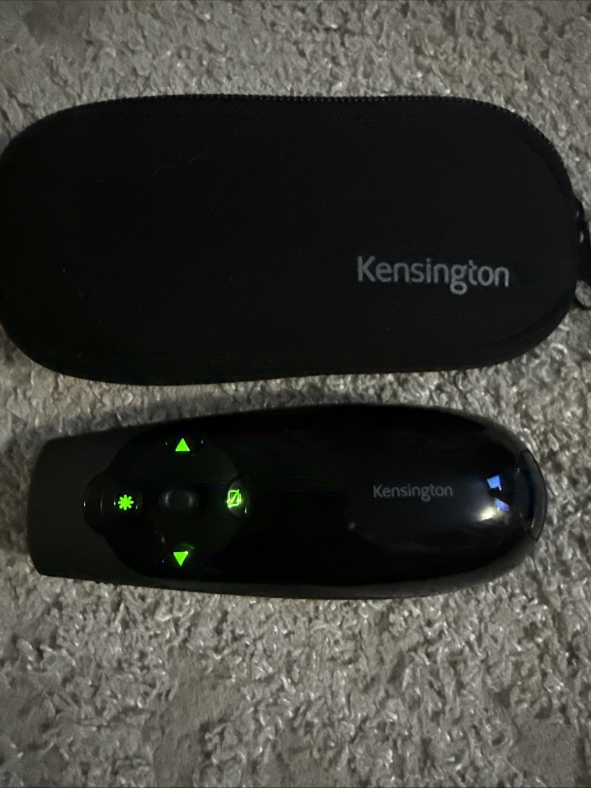 Kensignton Presenter Expert M01175-T & dongle . Includes protective pouch | Used