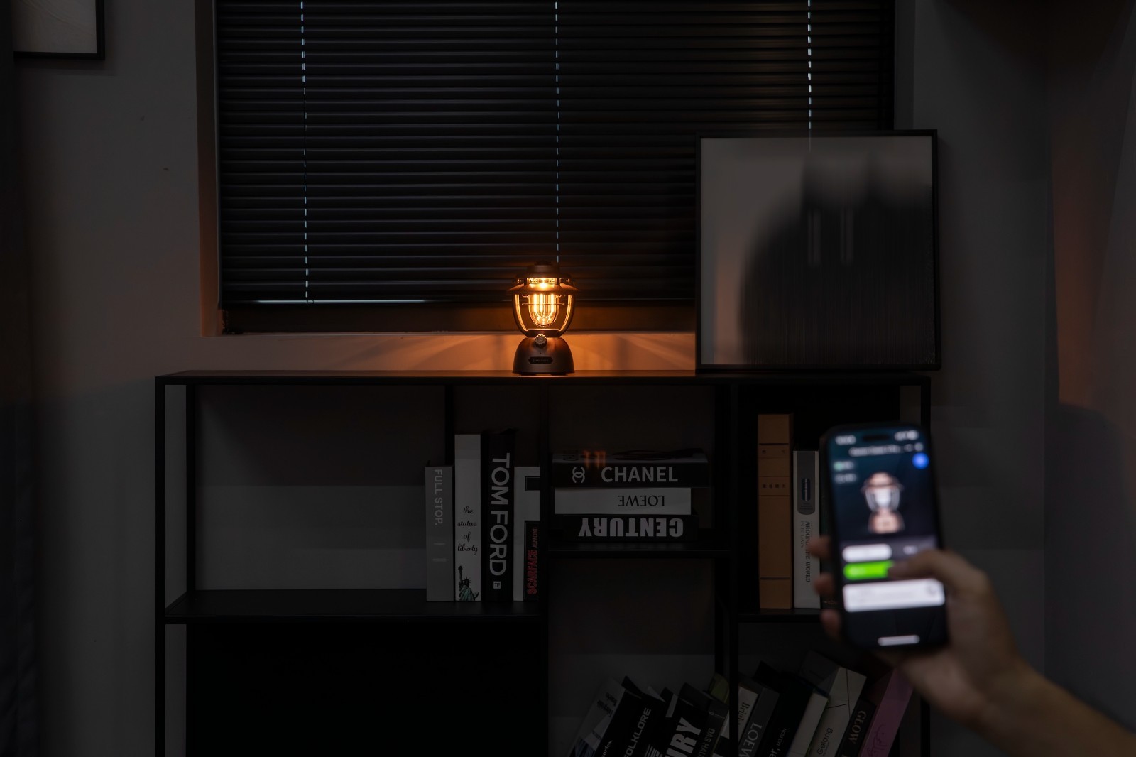 Olight Olantern Classic 2 Pro Smart, App Control, Solid Copper, 300 Lumens