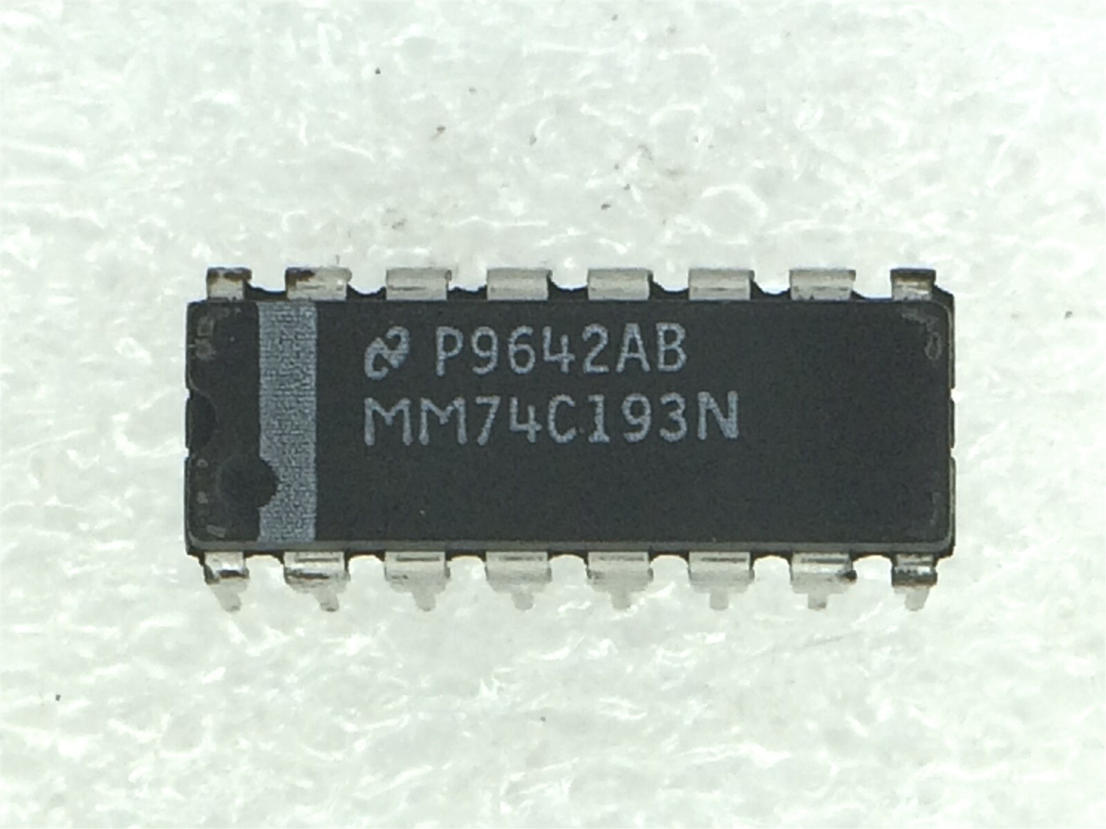 MM74C193N NATIONAL 74C193N IC SEMICONDUCTOR PDIP 16 PINS 4 PIECES