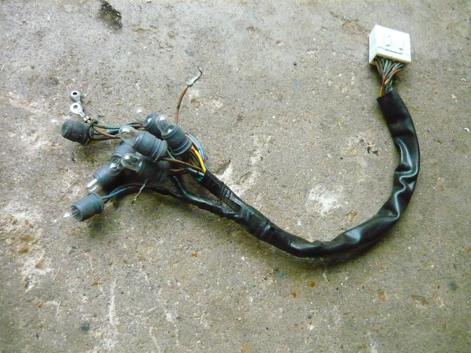 97-07 Yamaha YZF600 Thundercat Gauge Meter Socket Wiring Harness 4TV-83509-00-00