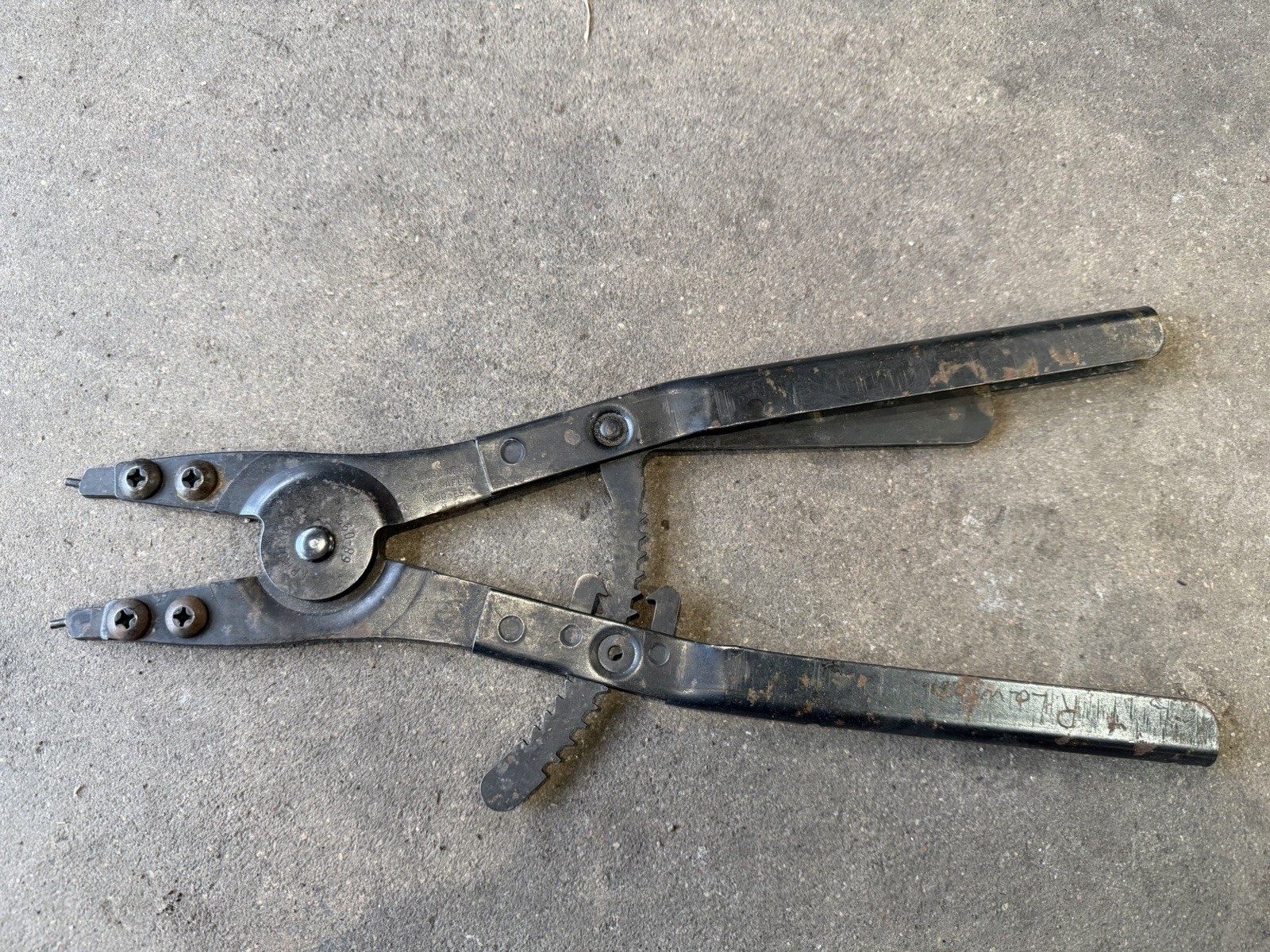 Armstrong Large Retainer Ring Pliers