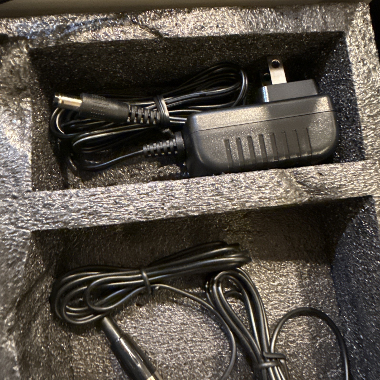 4-Channel Wireless Microphone System UHF Cordless 2 Handheld 2 Bodypack Mics