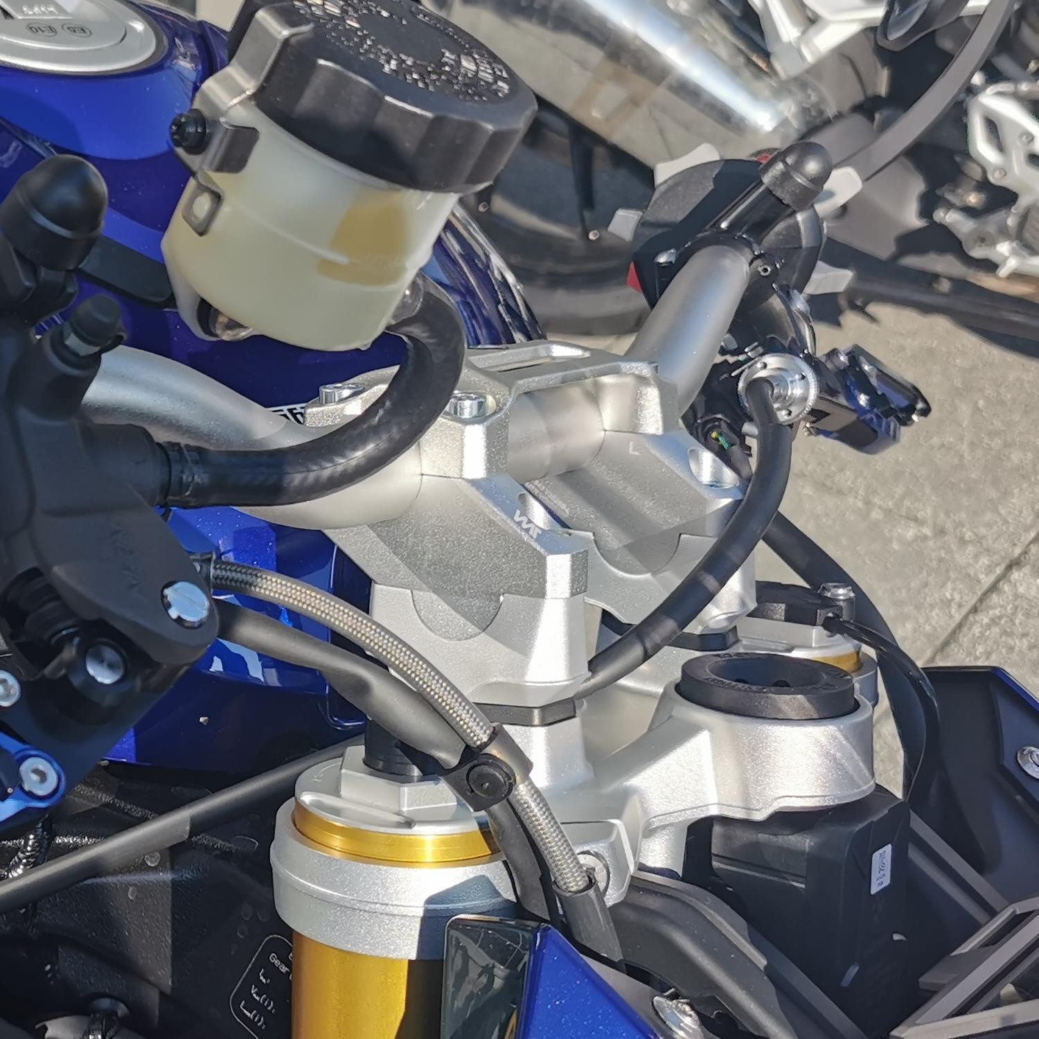 Handlebar riser 30 mm with offset 25 mm for BMW S1000R 17-with ABE