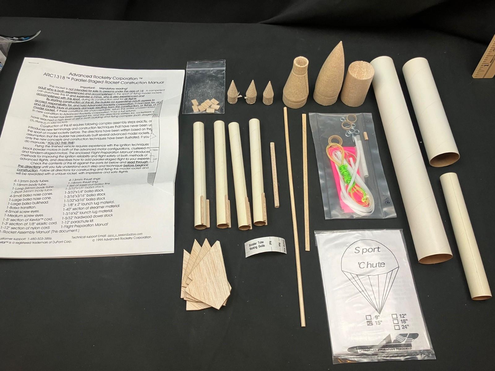 ADVANCED ROCKETRY CORP. ARC-1318 PARALLEL STAGED FLYING MODEL ROCKET KIT -Open