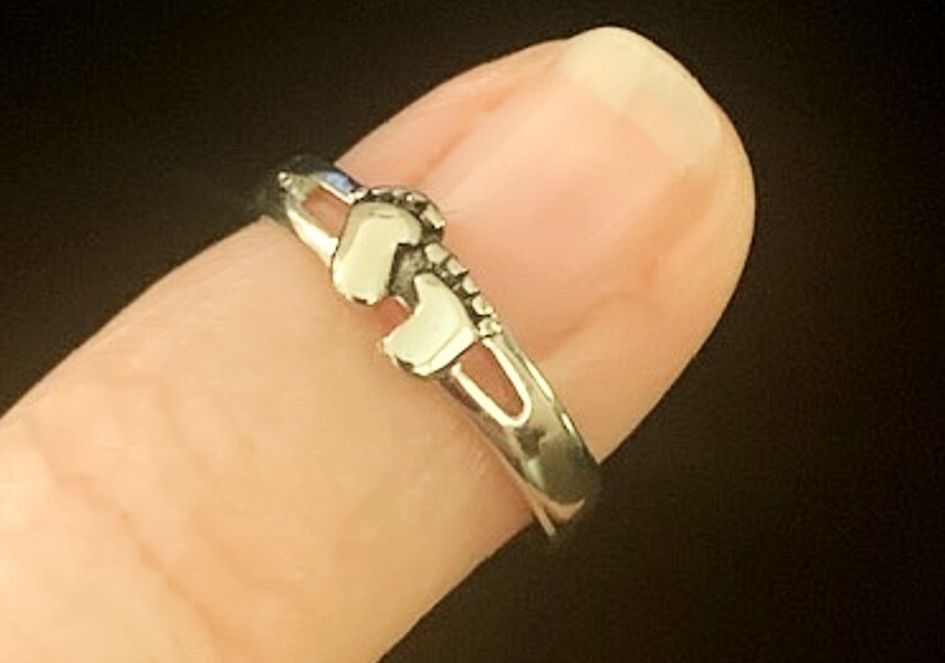 Silver Toe Ring or Mid Ring - Foot Print Pattern