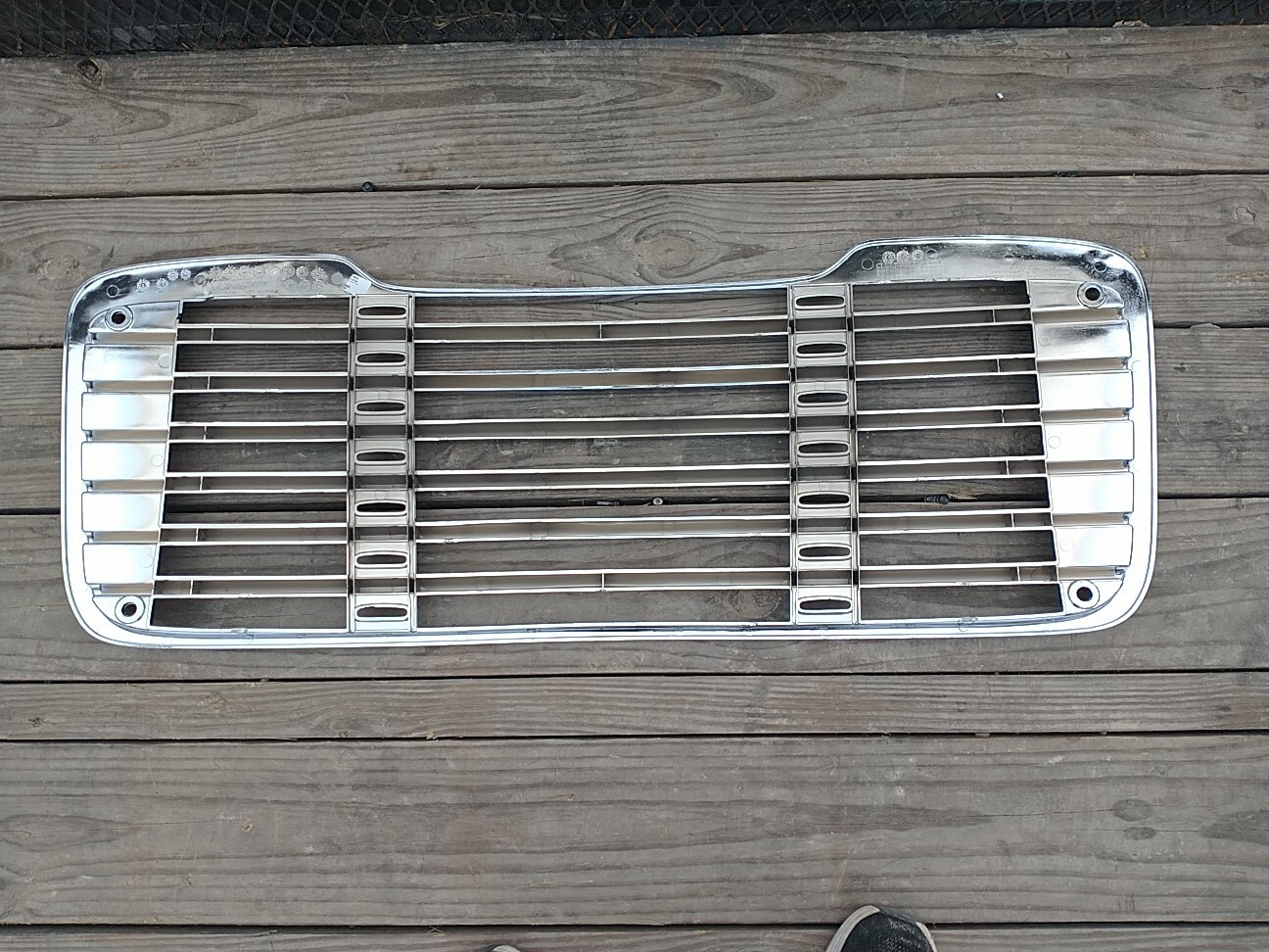 Freightliner M2 Grille 17-14627-000